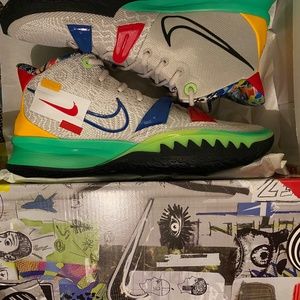 Brand New Kyrie 7’s (Authentic)